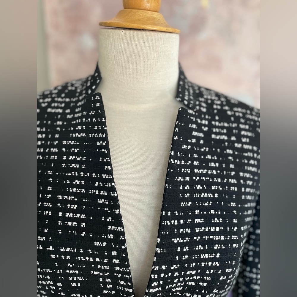 Nine West black and white light weight blazer size 4 NWOT - Picture 12 of 15